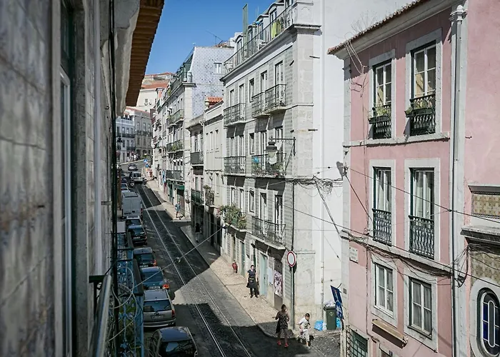 Deco Gem In Santa Catarina * Lisboa